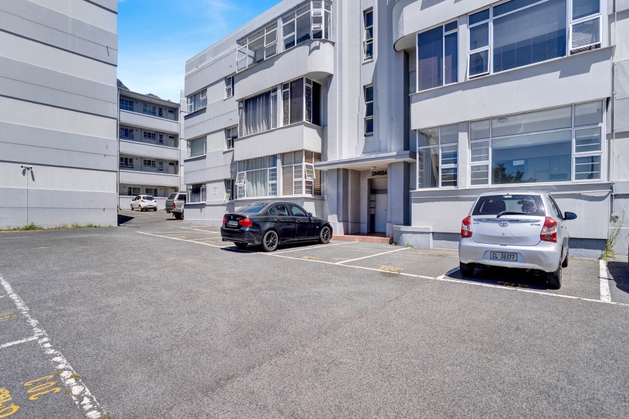 To Let 2 Bedroom Property for Rent in Zonnebloem Western Cape